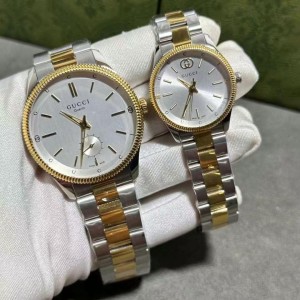 Gucci Timeless Watch
