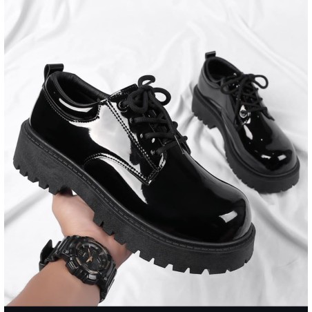 Quality Patent Leather Shoe